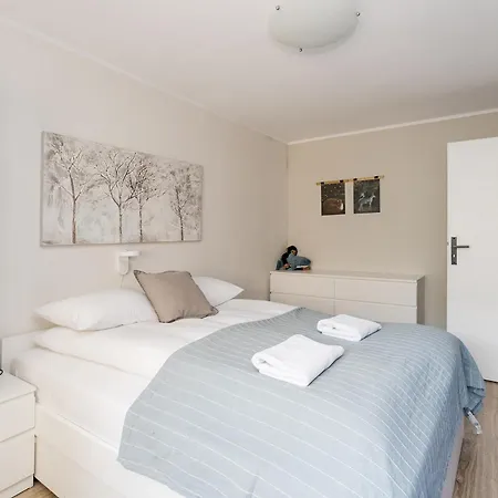 Shortstaypoland Jasna B199 *